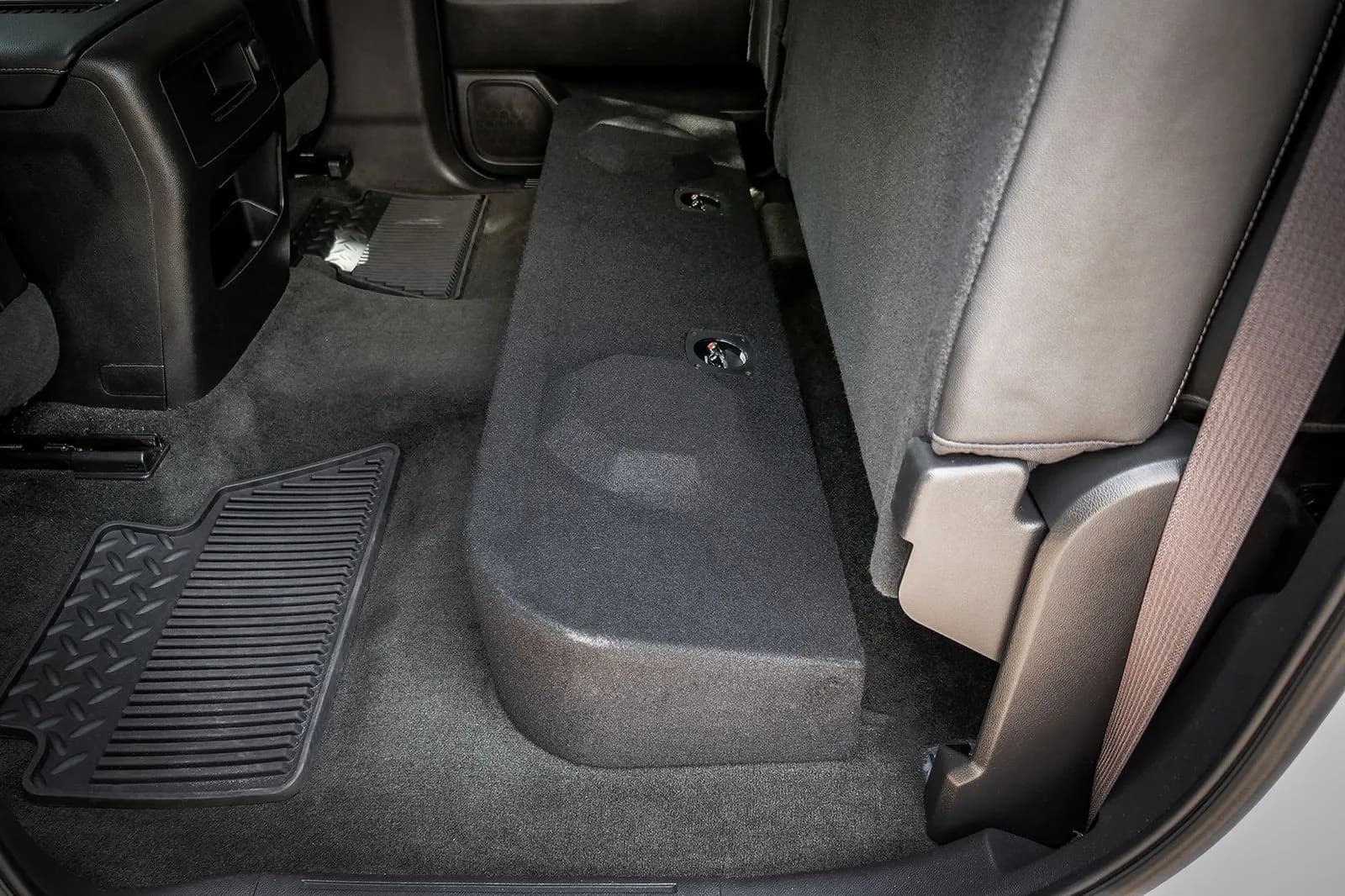 Dual 12" 1,600W Max Power Loaded Subwoofer Enclosure Compatible with 2014-2018 Chevy Silverado & GMC Sierra Crew Cab Trucks - Image 10