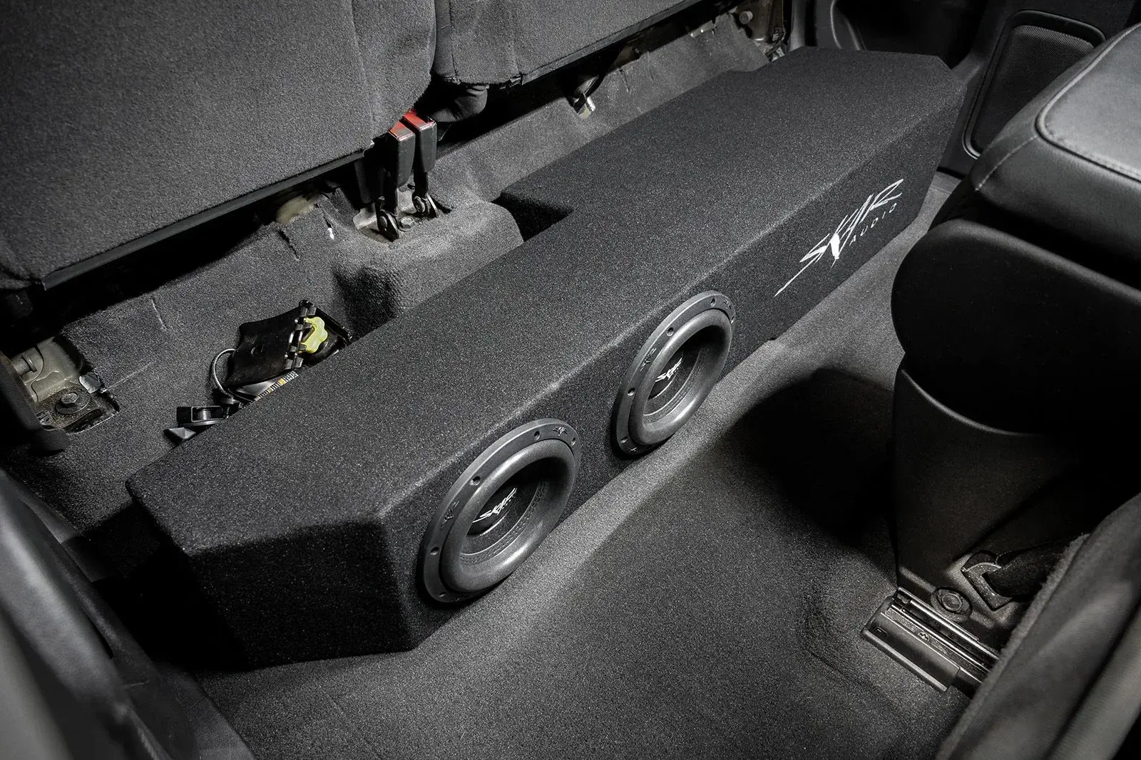 Dual 8" 2,400W Max Power Loaded Subwoofer Enclosure Compatible with 2019-2025 Chevrolet Silverado/GMC Sierra Double Cab Trucks - Image 10