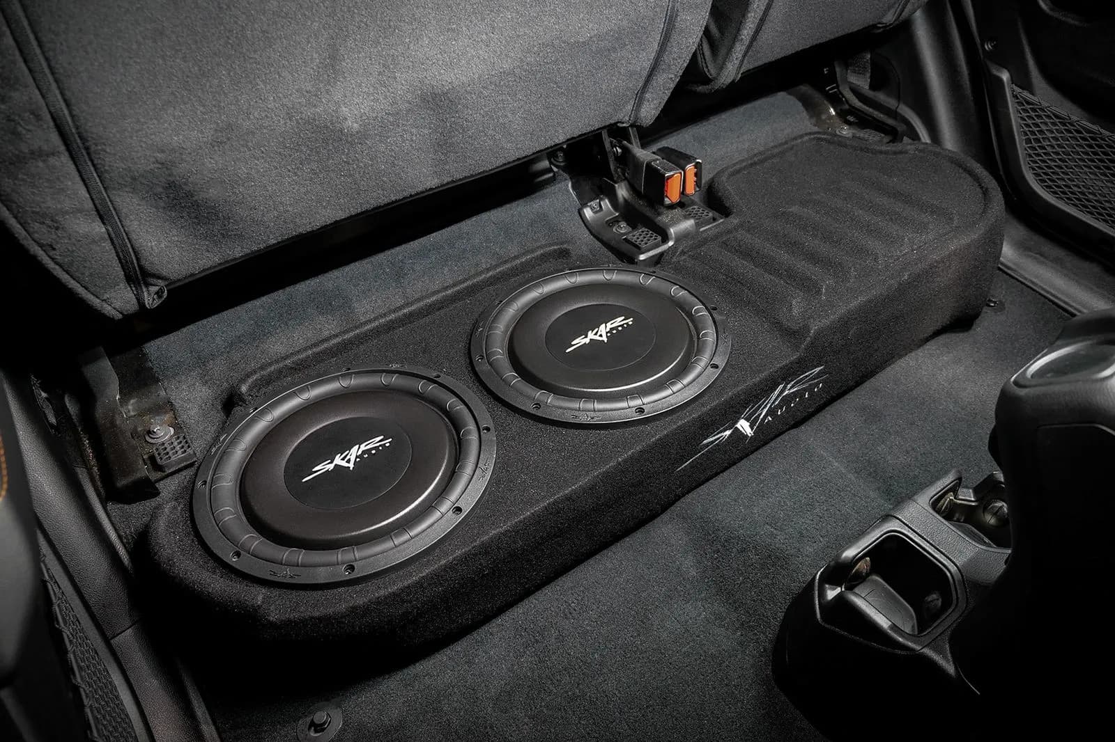 Dual 12" 2,000W Max Power Loaded Ported Subwoofer Enclosure Compatible with 2019-2025 Jeep Gladiator Trucks - Image 10