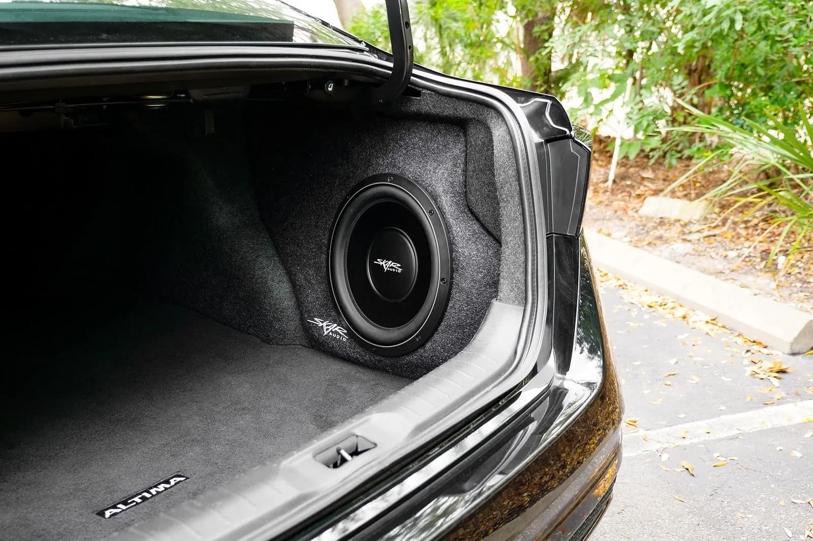 Single 12" 1,000W Max Power Loaded Subwoofer Enclosure Compatible with 2019-2025 Nissan Altima Vehicles - Image 11