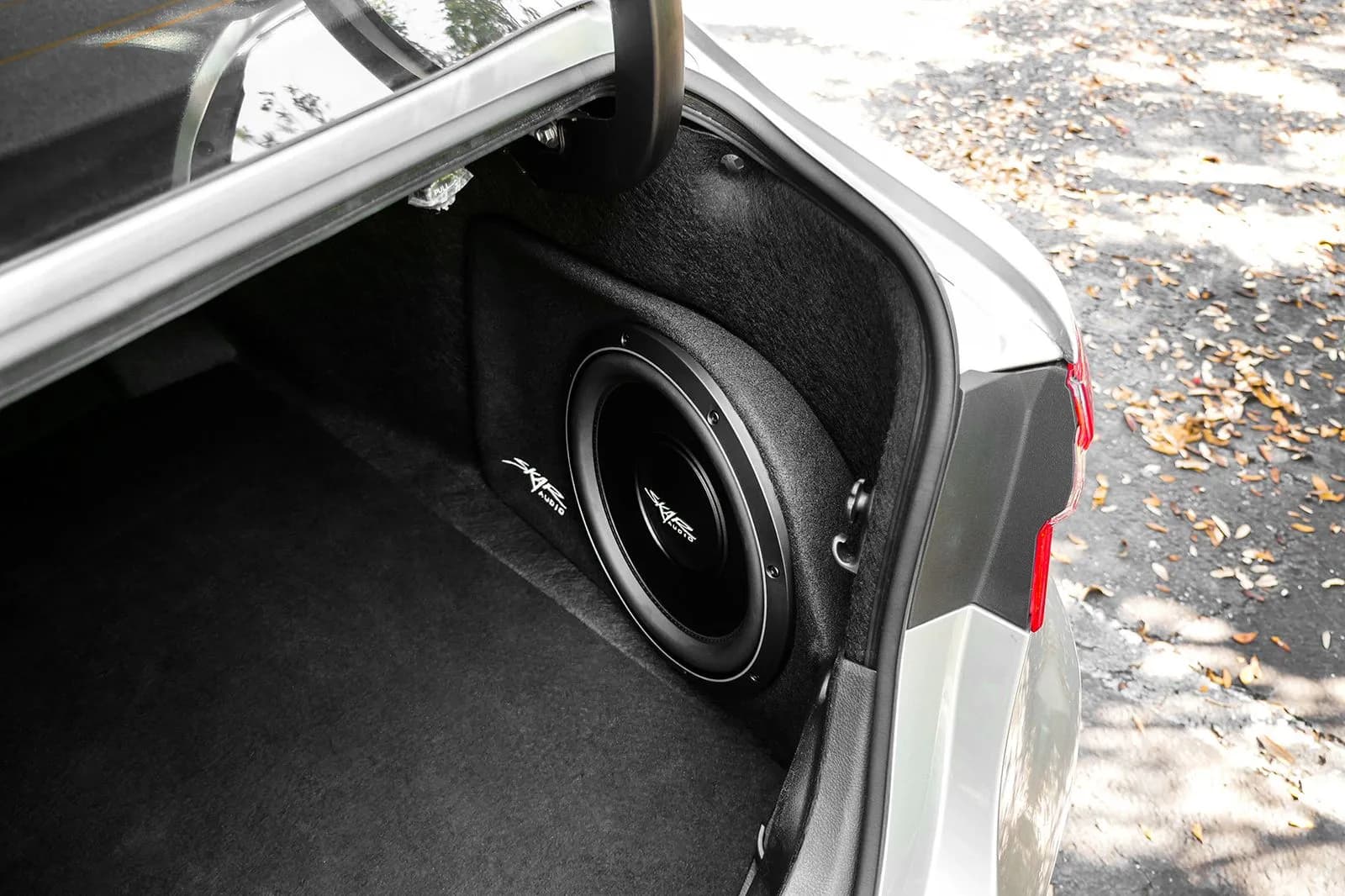 Single 12" 1,000W Max Power Loaded Subwoofer Enclosure Compatible with 2018-2025 Toyota Camry Vehicles - Image 11