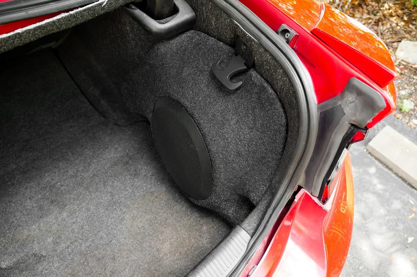 2015-2020 Dodge Charger Compatible Single 10" Subwoofer Enclosure - Image 10